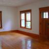 537 GROVE
Living Room